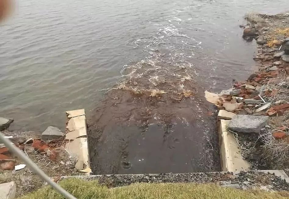 堿式氯化鋁BAC生產廠家重磅3天偷排污水3.9萬噸,罰款50萬?千畝酸性滲坑,罰30萬?