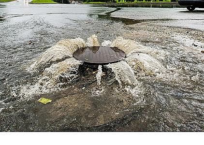 環保培菌葡萄糖廠家雨污合流下的污水廠運行難題